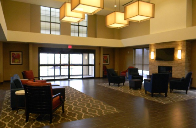 Comfort Suites Youngstown North
