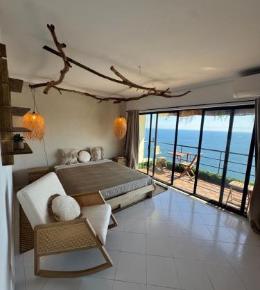 Comfort Viewpoint Sesimbra - parking at center