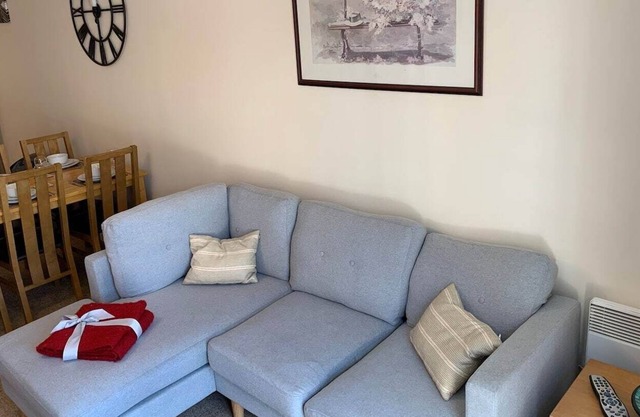 Comfortable 2 bed flat with parking in Kidlington