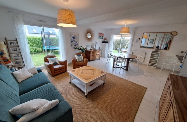 Comfortable 3 bedroom house with garden