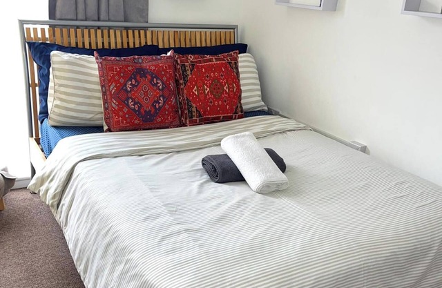 Comfortable and convenient 1-Bed Apart in Romford