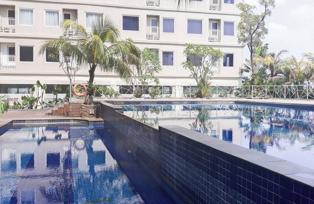 Comfortable And Tidy Studio At Titanium Square Apartment