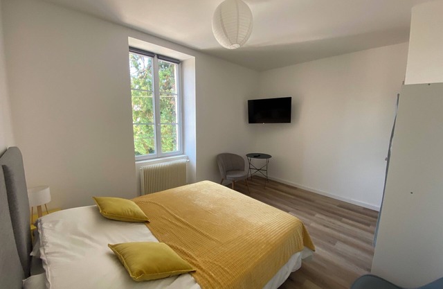 Comfortable apartment near town center