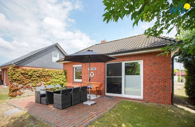 Comfortable bungalow with sunny terrace and garden!