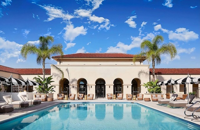 Comfortable Countryside Stay! Onsite Pool, Pet-Friendly Property