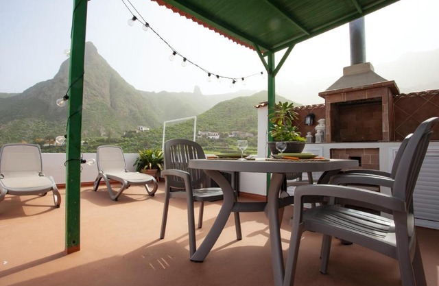 Comfortable house in Santa Cruz 130 m² with sea and mountain view