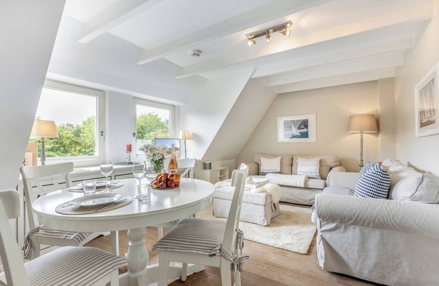 Comfortable maisonette - vacation apartment under thatch invites you to relax on a