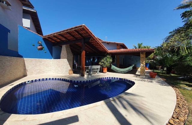 Comfortable single storey house, air conditioning, 50 meters from the beach-Wi-Fi (500MB)
