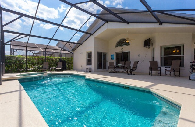 Comforts of Home with Conservation View