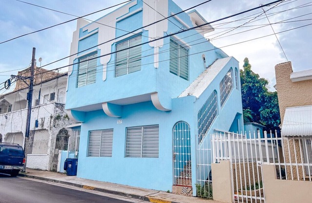 Comfy & Bright Apt @ Calle Loiza - Walk to Beach