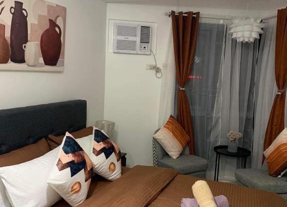 Comfy Condo Grand Riviera Suite, Roxas Blvd Ermita Manila infront of US Embassy