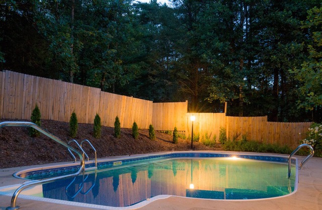 Comfy | Private | Hot Tub | Mountain Oasis | Ultimate TV package