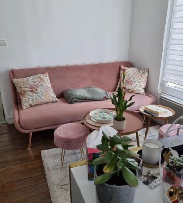 Comfy studio