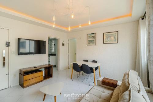 Complete apt w privileged location Floripa CSU0402