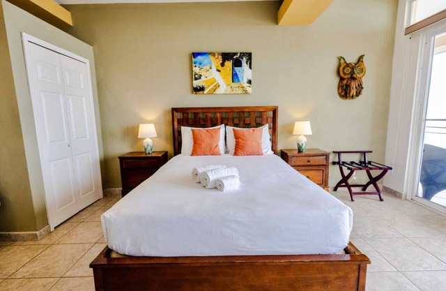 Conch – Oceanfront Ground-Floor Studios – Panama