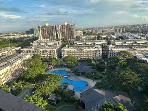 Condo in Taguig, 2br condo, Acacia Estates, BGC,