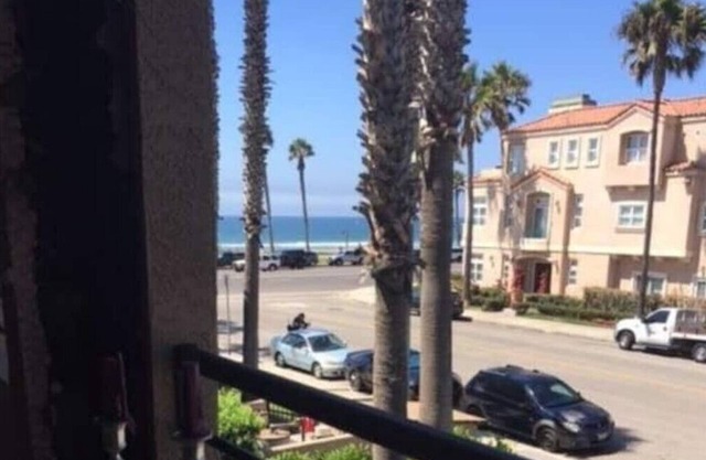 Condo with Beach Viewn