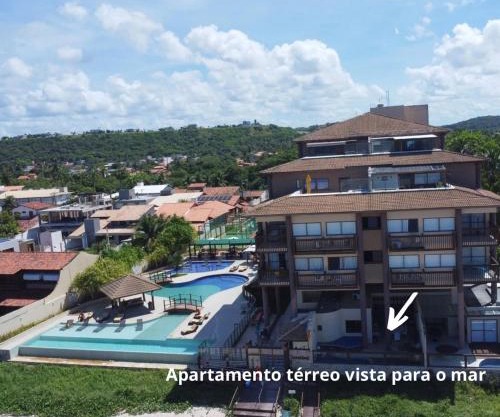 Condomínio Barra Bali apartamento térreo de frente para mar
