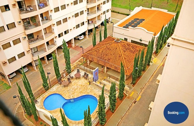 Condomínio Villaggio, 400 metros do parque! “Ap”
