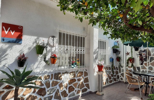 Confortable 3-bed House, Bungalow
