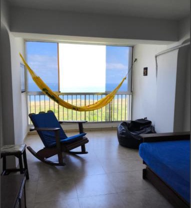 Confortable Apartamento de Playa en Los Corales - La Guaira