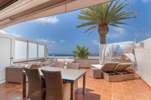 Confortable Bungalow With Views