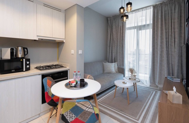 Contemporary -1BR Zada Towers