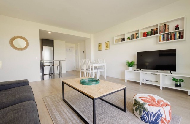 Contemporary 2 bedroom apartment in Nueva Andalucia