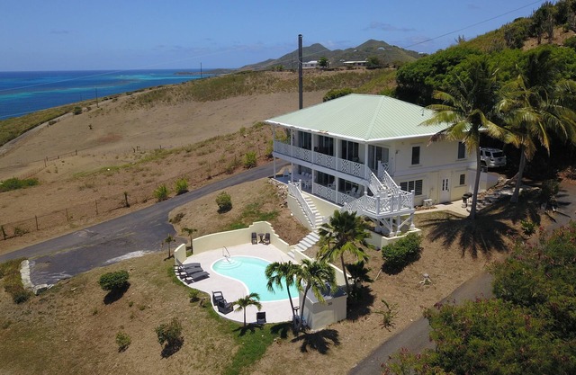 Convenient, clean, private, spacious and ready for your large group or family!