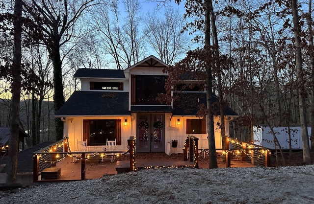 Converted barn with incredible deck and view. Pet friendly.