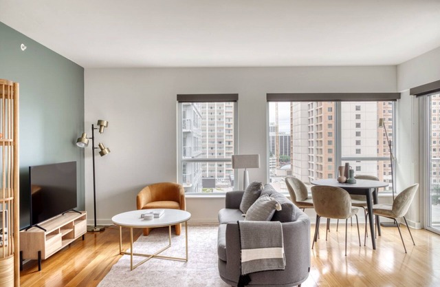 Cool Bellevue 2BR w/Gym, W/D & Roof, near Downtown Park, by Blueground