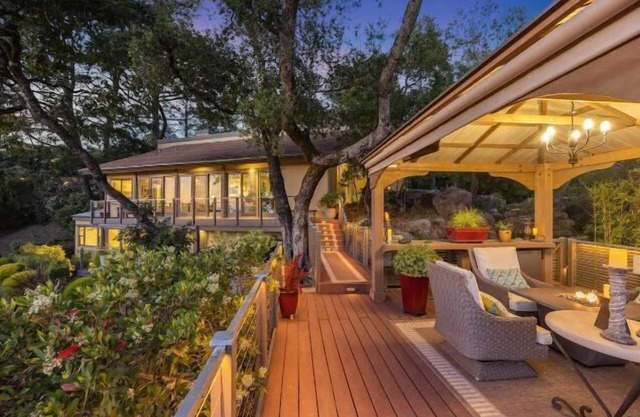 Cool & Calm Wine Country Home w/Panoramic Views