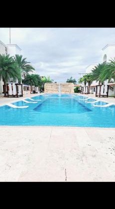 Coqueto apto en Punta Cana frente a la piscina Cap Cana