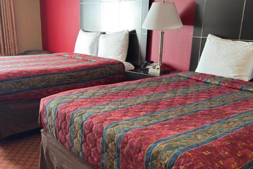 Coratel Inn & Suites by Jasper Santa Fe OKC