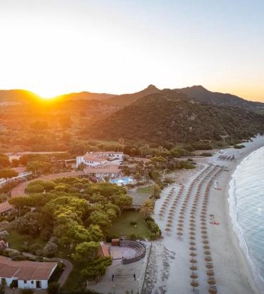 Cormoran Hotel & Residence