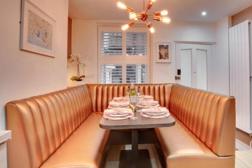 Corner Cottage