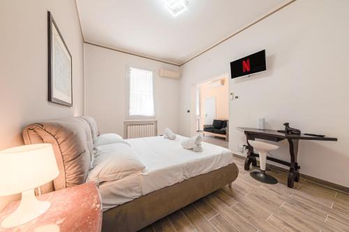 Costa Deluxe Apartment - Bologna
