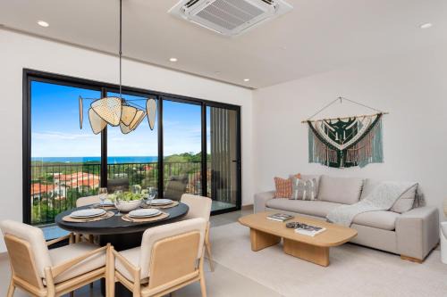 Costa Elena at Naumi, Ocean Views & Beach Club