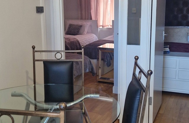 Cosy and comfortable place to stay with friends and family.n