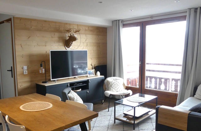 Cosy apartment at 1800 with direct access to the slopes
