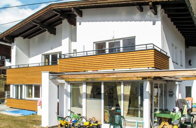 Cosy apartment for 2 guests with WIFI, TV, terrace and parking
