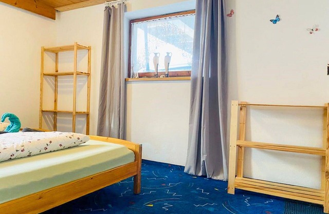 Cosy apartment for 4 people with WIFI, TV and terrace