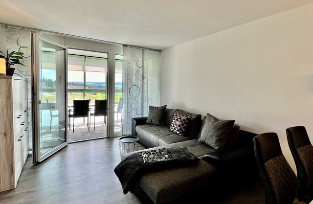 Cosy apartment for 4 people with pool, WIFI, TV, balcony and panoramic view