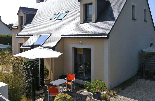 Cosy apartment for 4 people with WIFI, TV, terrace and pets allowed