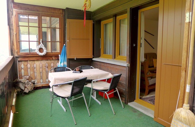 Cosy apartment for 4 guests with WIFI, TV, balcony, pets allowed and panoramic view