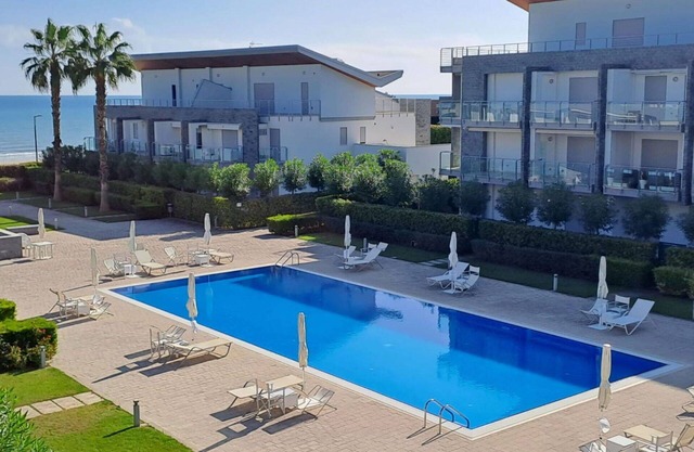 Cosy apartment for 4 guests with WIFI, pool, A/C, TV, terrace and pets allowed
