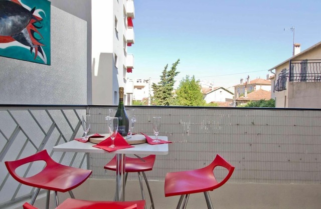 Cosy apartment for 4 guests with A/C, WIFI, TV and terrace