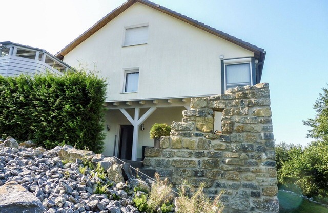 Cosy apartment for 5 guests with WIFI, TV, terrace and pets allowed