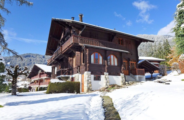Cosy apartment for 6 guests with WIFI, TV and balcony