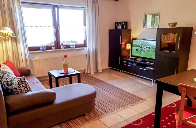 Cosy apartment for 8 people with WIFI, TV and terrace